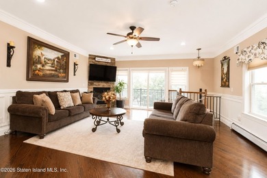 Custom built exceptional home presents an opportunity for buyers - photo 9
