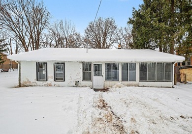 Kalamazoo River Home For Sale in Kalamazoo Michigan