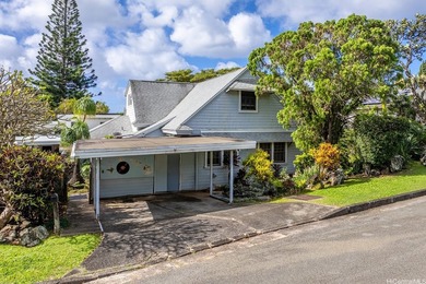 New Price! A classic Manoa-style home located on a quiet - photo 1