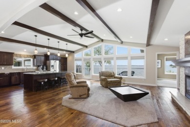 Stunning Lake Kampeska home with 100' of lake frontage - photo 6