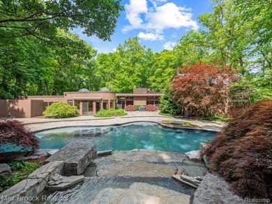 Lake Home For Sale in Bloomfield Hills, Michigan