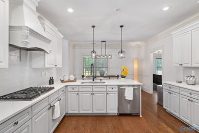 ***Open House Sunday 7/19 2-4 PM*** Resort Living in Lake Forest - photo 12
