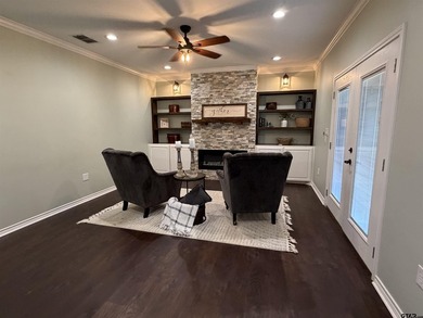 Charming 1998 Brick Home with Spacious Living and Modern - photo 16