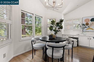 Rare Rossmoor property with a spacious backyard patio - photo 17