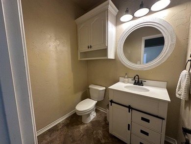 Charming 1998 Brick Home with Spacious Living and Modern - photo 24