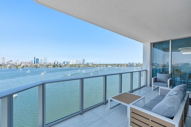 Exclusive corner residence with panoramic Intracoastal views - photo 4