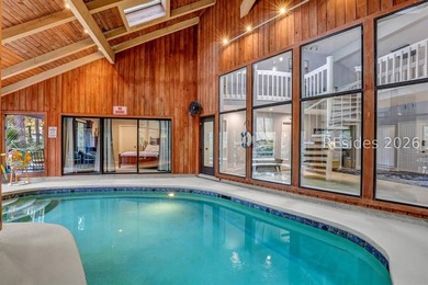 Unique home with a covered, heated pool and bi-fold doors that - photo 6