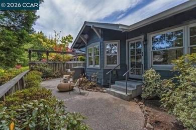 Rare Rossmoor property with a spacious backyard patio - photo 33