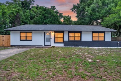 Centrally located in the heart of Fort Walton Beach, this - photo 1