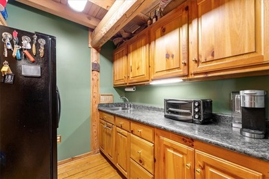 Discover an exceptional lakefront retreat on Lake Secession-a - photo 6