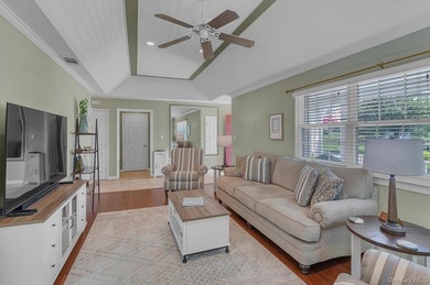 Welcome home to this highly sought-after, beautifully maintained - photo 4