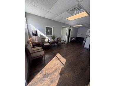 Position your business in the heart of Downtown Little Rock with - photo 5