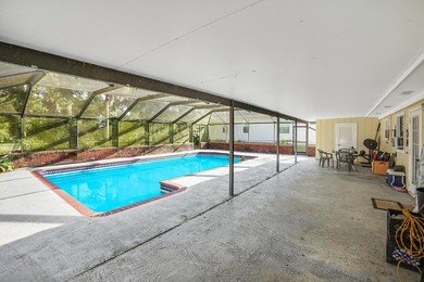 Welcome to a charming Fort Pierce retreat offering the perfect - photo 12