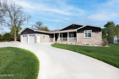Stunning Lake Kampeska home with 100' of lake frontage - photo 1