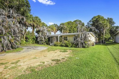 Welcome to a charming Fort Pierce retreat offering the perfect - photo 13
