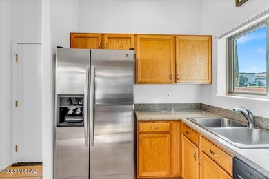 Charming 2 Bedroom, 2 Bath patio home + Den with the added bonus