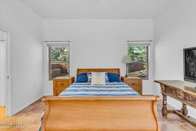 Charming 2 Bedroom, 2 Bath patio home + Den with the added bonus