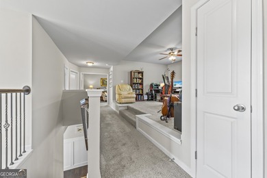 Beautifully maintained and showing like new, this 5 bedroom, 3 - photo 24