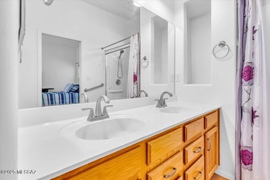 Charming 2 Bedroom, 2 Bath patio home + Den with the added bonus