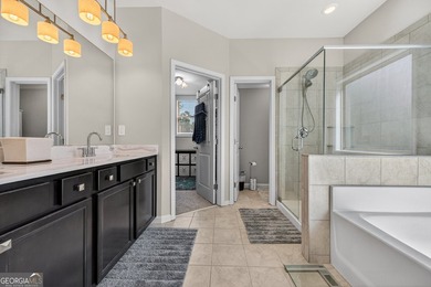 Beautifully maintained and showing like new, this 5 bedroom, 3 - photo 29