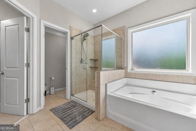 Beautifully maintained and showing like new, this 5 bedroom, 3 - photo 30