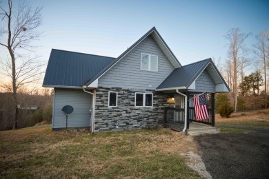 Lake Home For Sale in Nancy, Kentucky