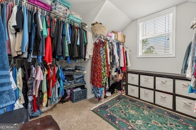 Beautifully maintained and showing like new, this 5 bedroom, 3 - photo 33