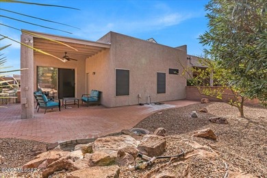 Charming 2 Bedroom, 2 Bath patio home + Den with the added bonus