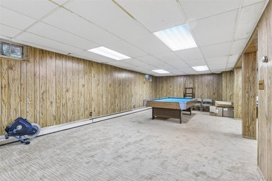 Large Center Hall Colonial in a prime Lawrence location. Set on - photo 36