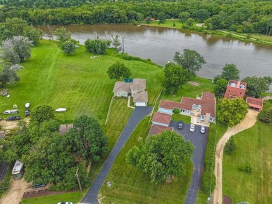 Stunning home on the Rock River! Custom built home on the Rock - photo 6