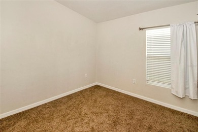 Virtually Staged. Welcome to this beautifully maintained - photo 38