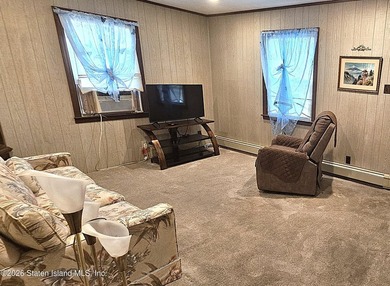 Pride of ownership shines throughout this lovingly maintained - photo 10