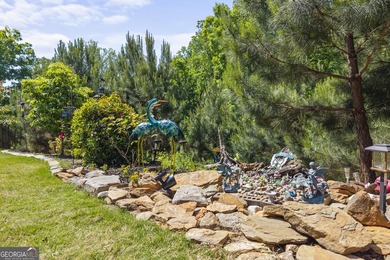 Beautifully maintained and showing like new, this 5 bedroom, 3 - photo 50