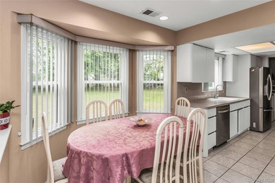 Welcome to a spacious and well-maintained Center Hall Colonial - photo 10