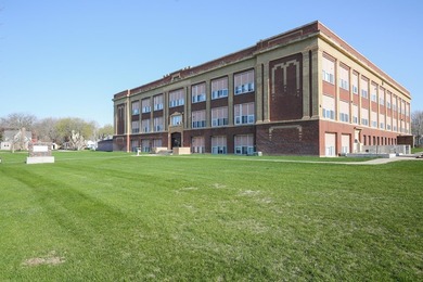 A rare investment opportunity in the heart of Luverne! City - photo 3