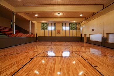 A rare investment opportunity in the heart of Luverne! City - photo 6