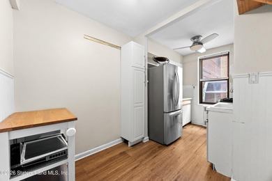 Why rent when you can own? Bright and spacious 1-bedroom co-op - photo 8