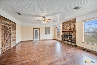 ONE-OF-A-KIND PROPERTY offering a guest barndominium with rental - photo 6