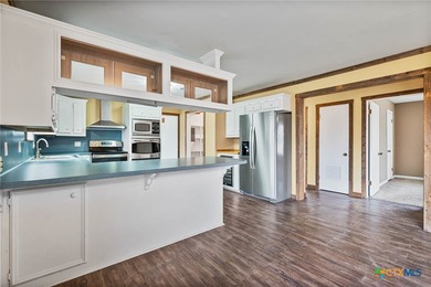 ONE-OF-A-KIND PROPERTY offering a guest barndominium with rental - photo 9