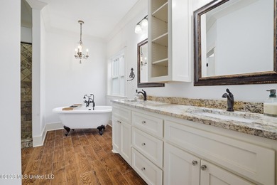 Welcome to the Village at Traditions in Biloxi, a storybook - photo 21