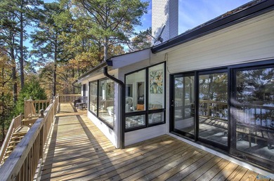 Weiss Lake Deep Water Retreat - Furnished | 2 Boat Slips | - photo 2