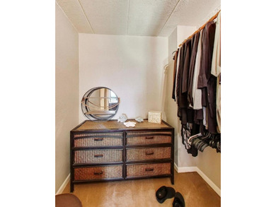 MOTIVATED SELLER offering this spacious 2-bedroom, 2-bath corner - photo 10