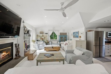 Welcome to 161 Monroe Drive, Montauk, NY - a haven of - photo 5