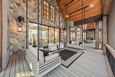 A NEWER CUSTOM LAKEFRONT ESTATE DEFINED BY EXCEPTIONAL - photo 23