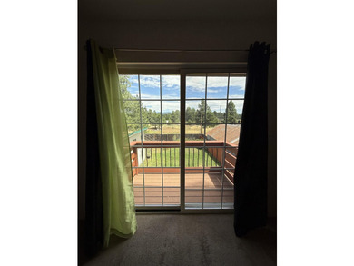 Beautiful home on a spacious lot in Westwood! This 4-bedroom, 2 - photo 31
