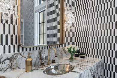A NEWER CUSTOM LAKEFRONT ESTATE DEFINED BY EXCEPTIONAL - photo 32