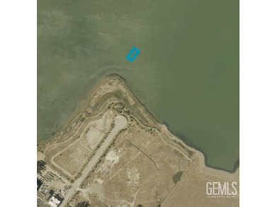 Rare opportunity to acquire 14 contiguous waterfront parcels - photo 6