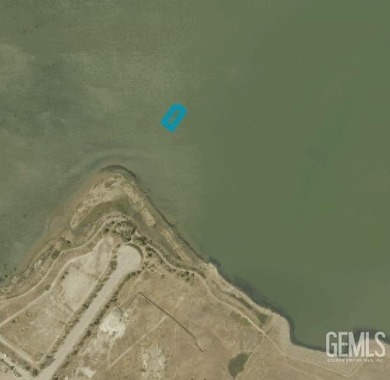 Rare opportunity to acquire 14 contiguous waterfront parcels - photo 8