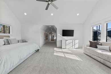 A NEWER CUSTOM LAKEFRONT ESTATE DEFINED BY EXCEPTIONAL - photo 38
