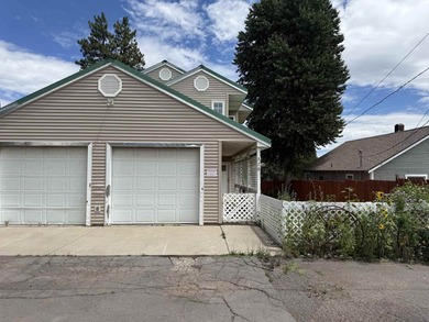 Beautiful home on a spacious lot in Westwood! This 4-bedroom, 2 - photo 41